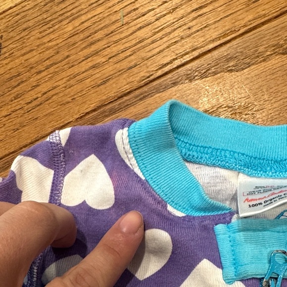 Hanna Andersson Purple Heart Kids Zipper Footie - Picture 3 of 3